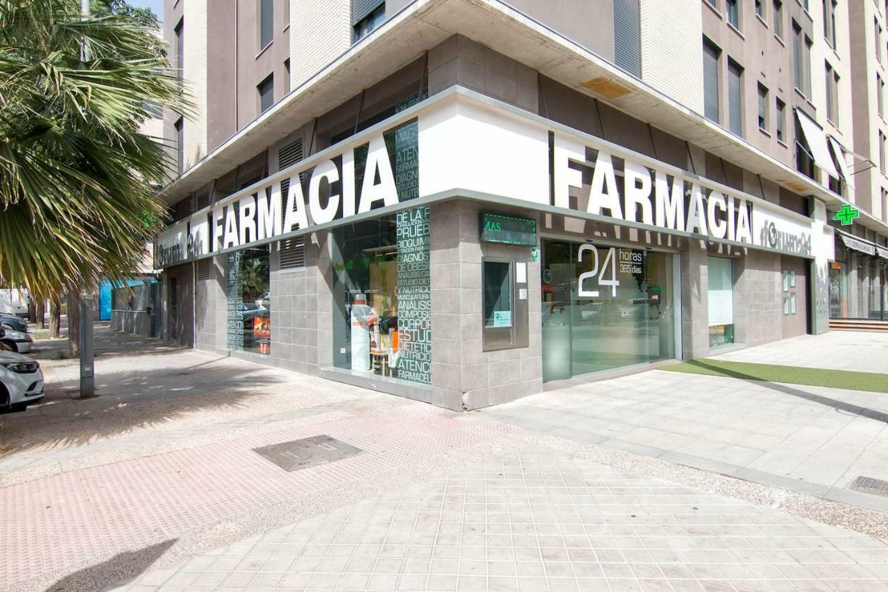 Apartamento Forum-Ciencias Con Piscina, Gym & Parking Granada Esterno foto