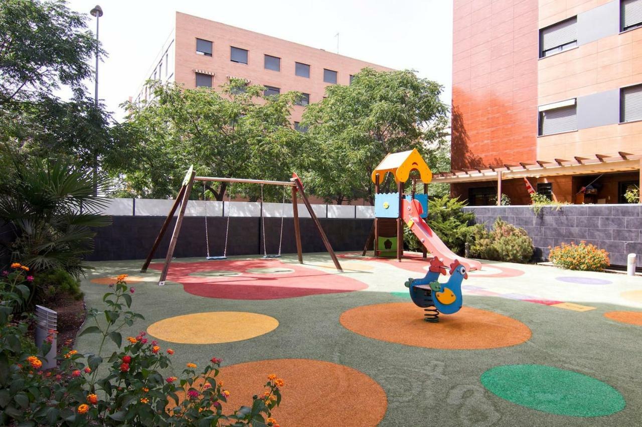 Apartamento Forum-Ciencias Con Piscina, Gym & Parking Granada Esterno foto